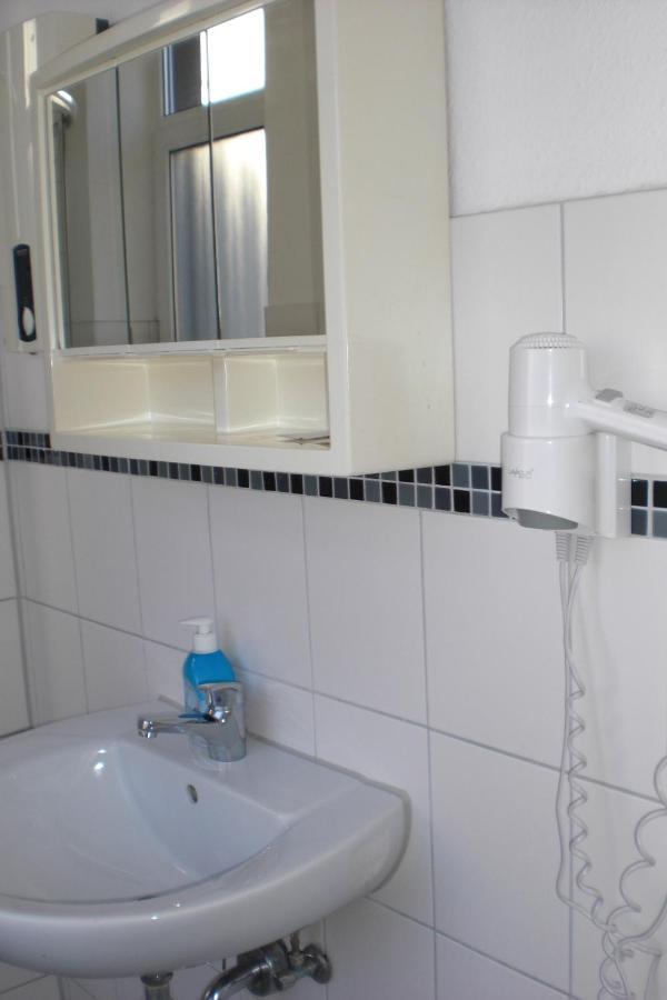 Hotel Komet Düsseldorf Eksteriør bilde